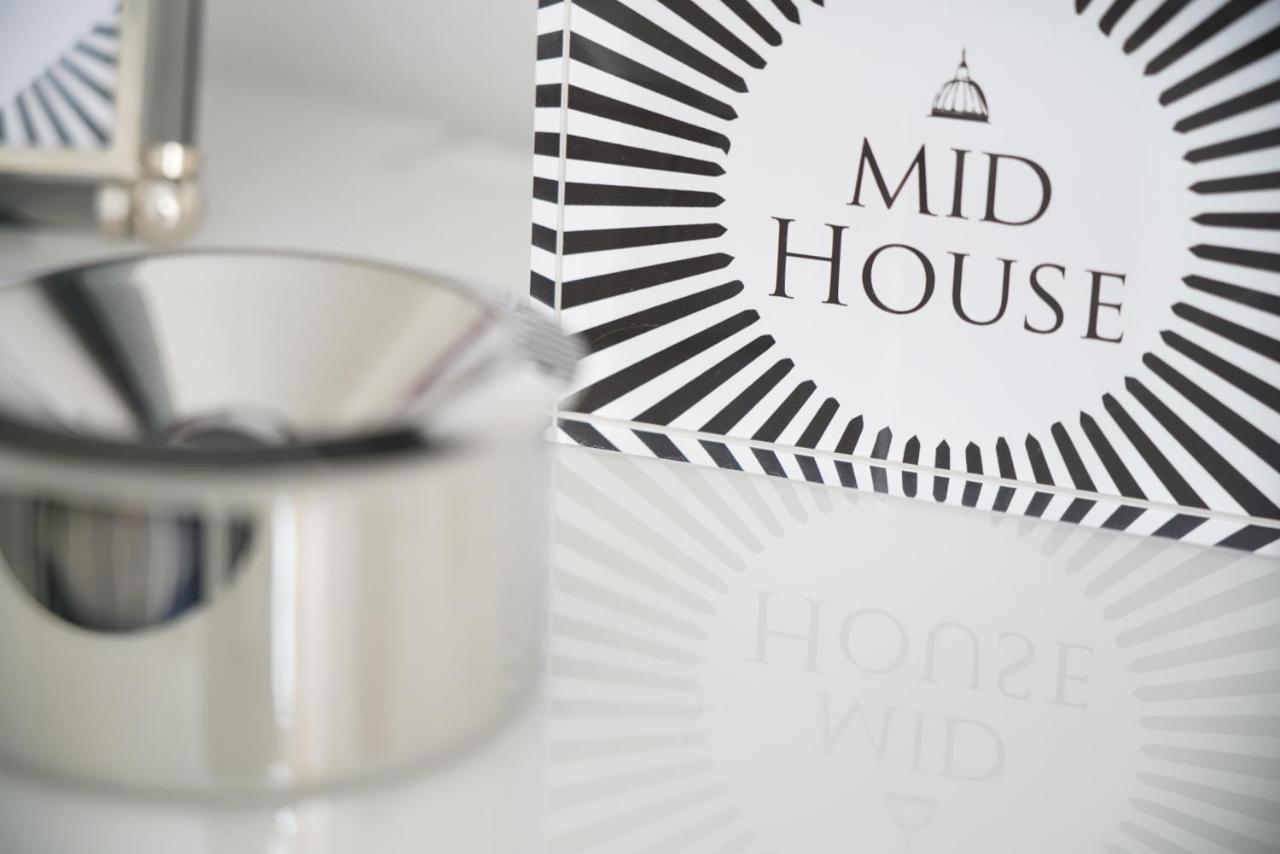 Mid House Villa โรม ภายนอก รูปภาพ